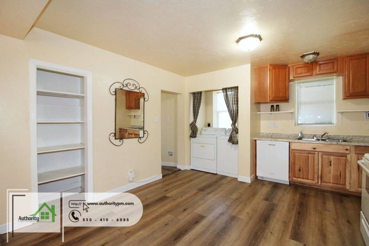 Apartment for rent at 2391 Placer St #A, Redding, CA 96001