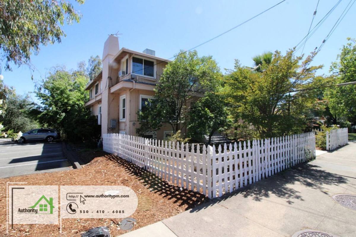 Apartment for rent at 2391 Placer St #A, Redding, CA 96001