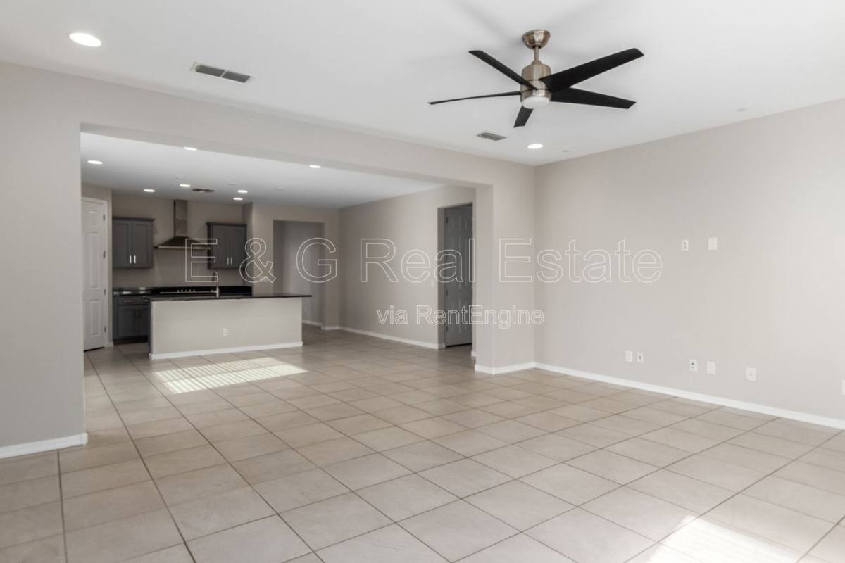 House for rent at 9027 W Missouri Ave, Glendale, AZ 85305