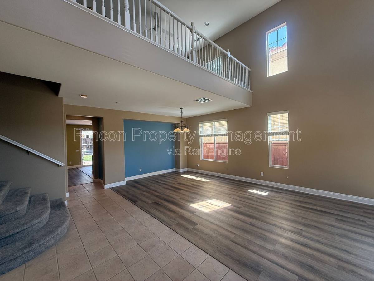 House for rent at 2029 Milagro Place, Oxnard, CA 93030