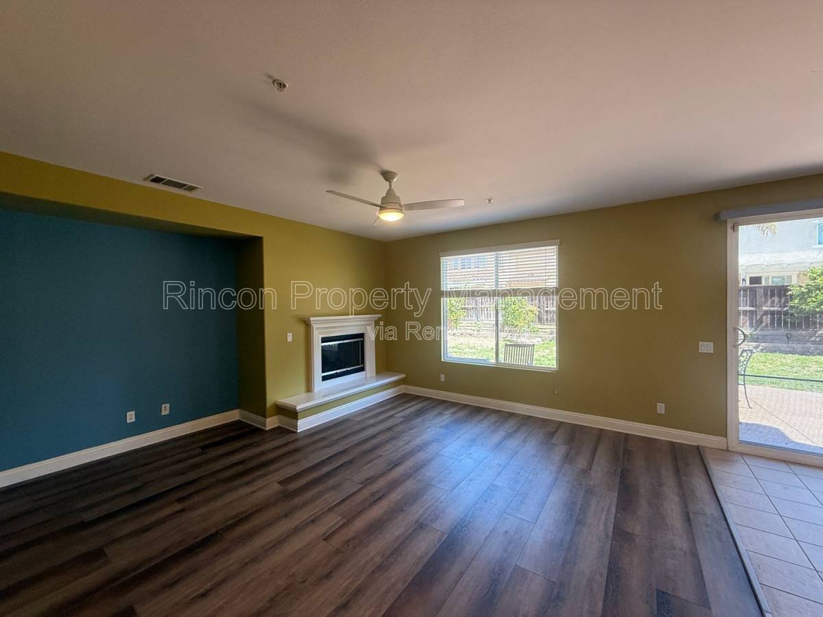 House for rent at 2029 Milagro Place, Oxnard, CA 93030