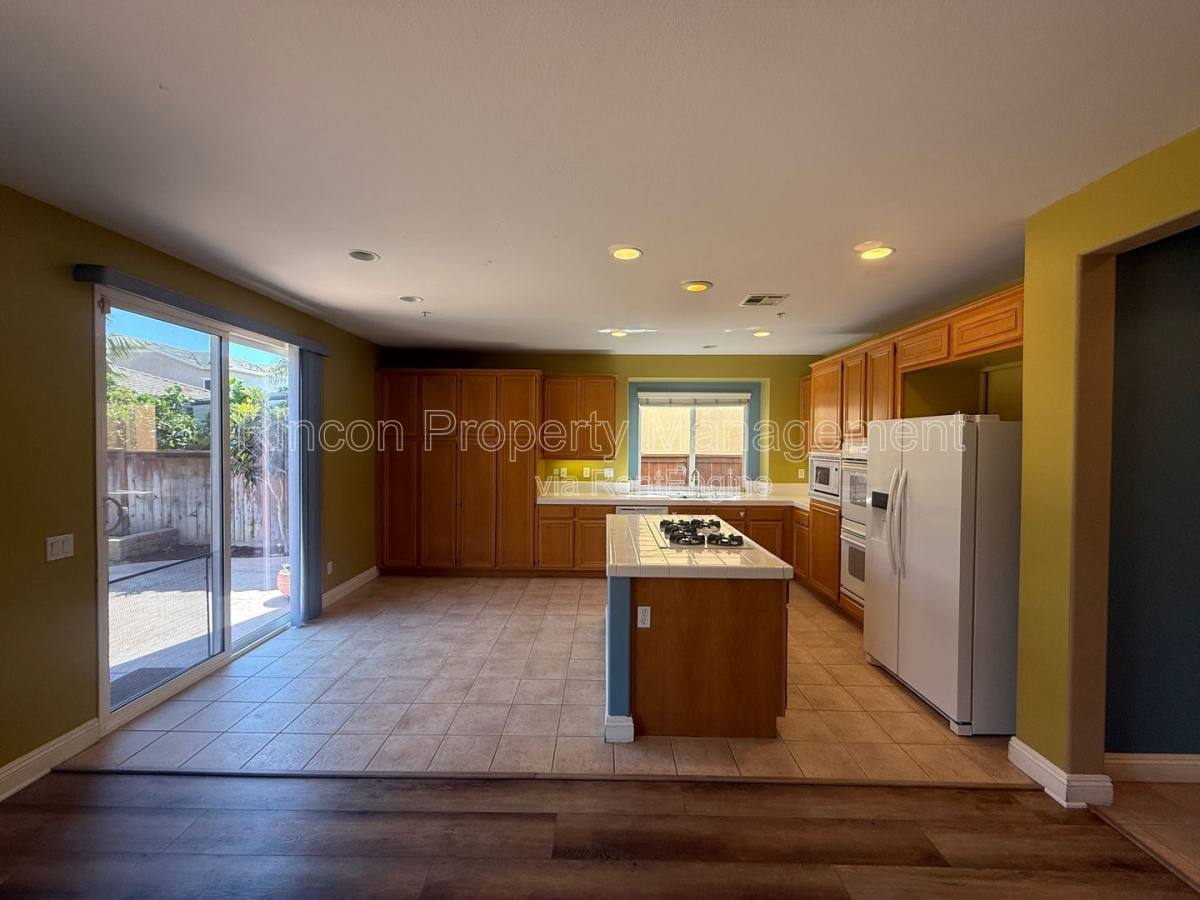 House for rent at 2029 Milagro Place, Oxnard, CA 93030