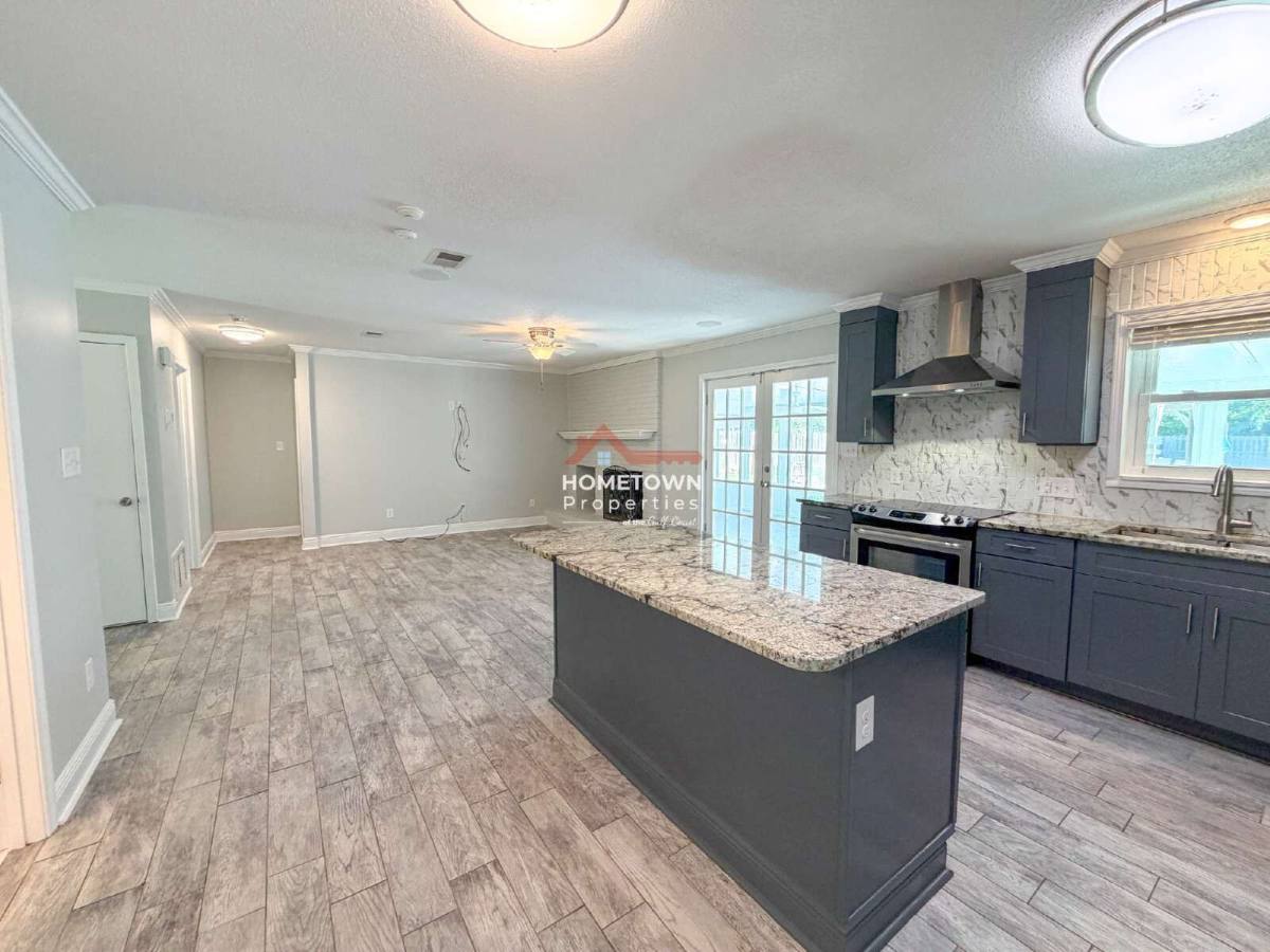 House for rent at 220 Cordoba St, Gulf Breeze, FL 32561
