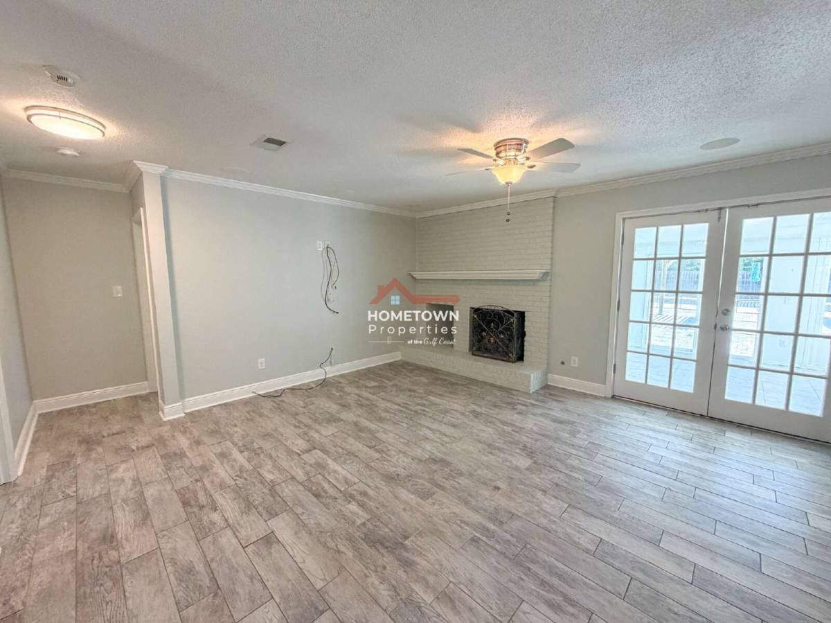House for rent at 220 Cordoba St, Gulf Breeze, FL 32561