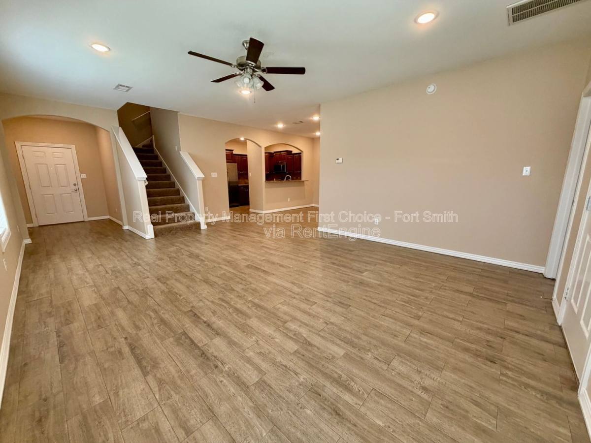 Townhouse for rent at 9817 Mylea Circle, Fort Smith, AR 72916