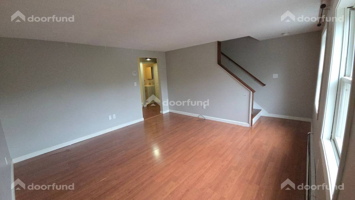 Apartment for rent at 133 Green St #2, Athol, MA 01331