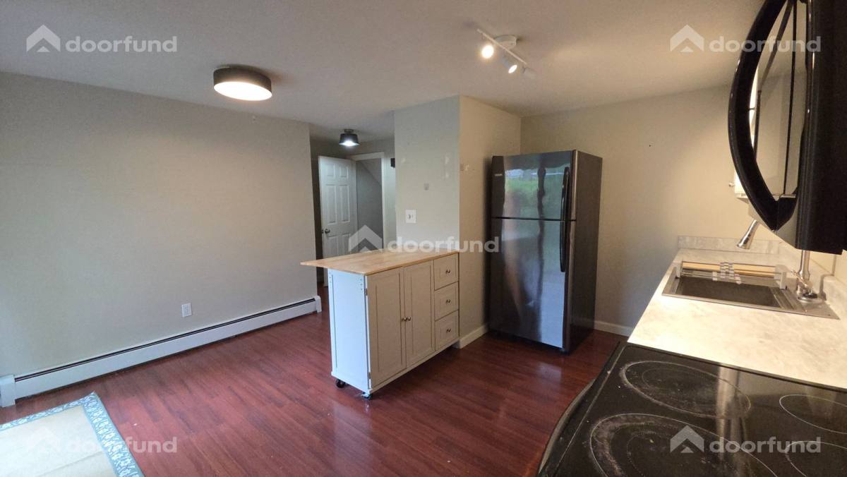 Apartment for rent at 133 Green St #2, Athol, MA 01331
