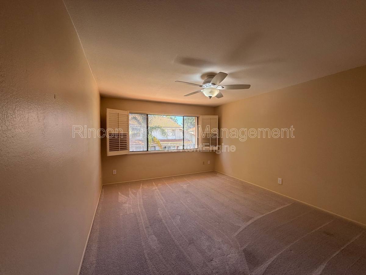 Apartment for rent at 361 Jalisco Court, Camarillo, CA 93010