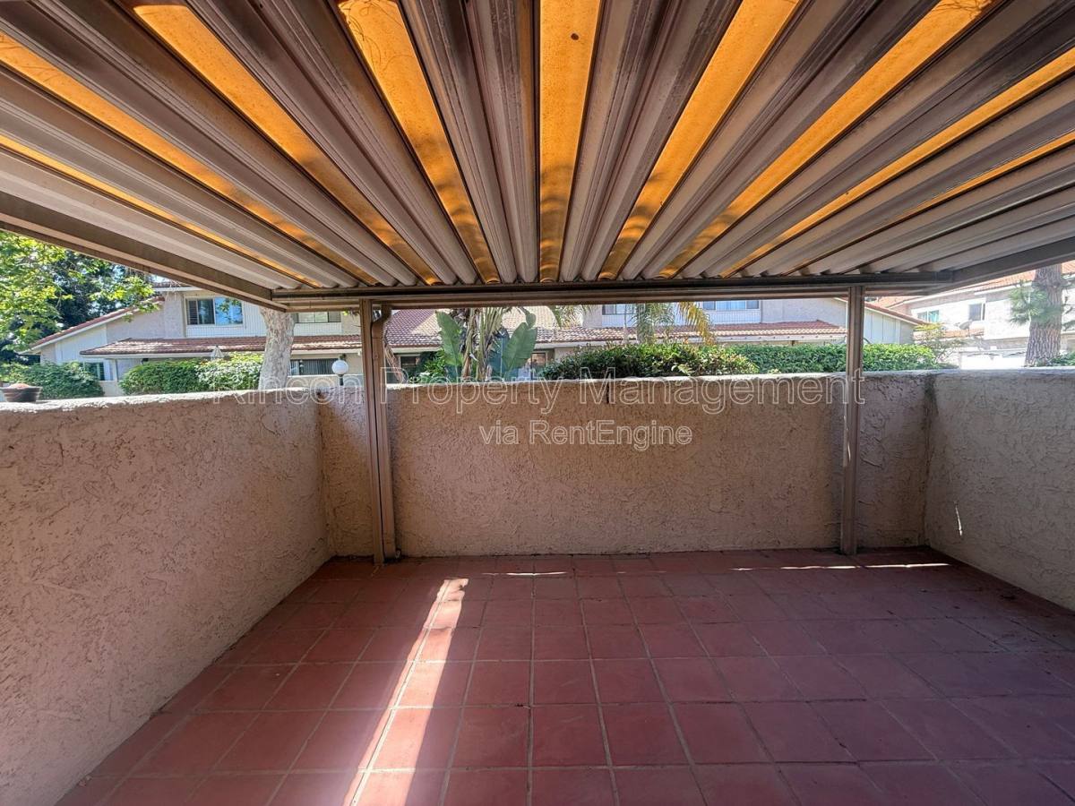 Apartment for rent at 361 Jalisco Court, Camarillo, CA 93010