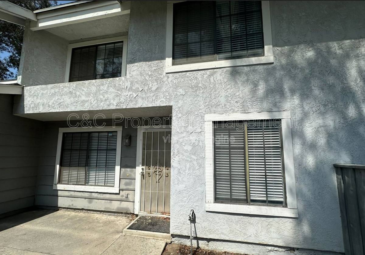 Condo for rent at 1380 W 48th St #116, San Bernardino, CA 92407