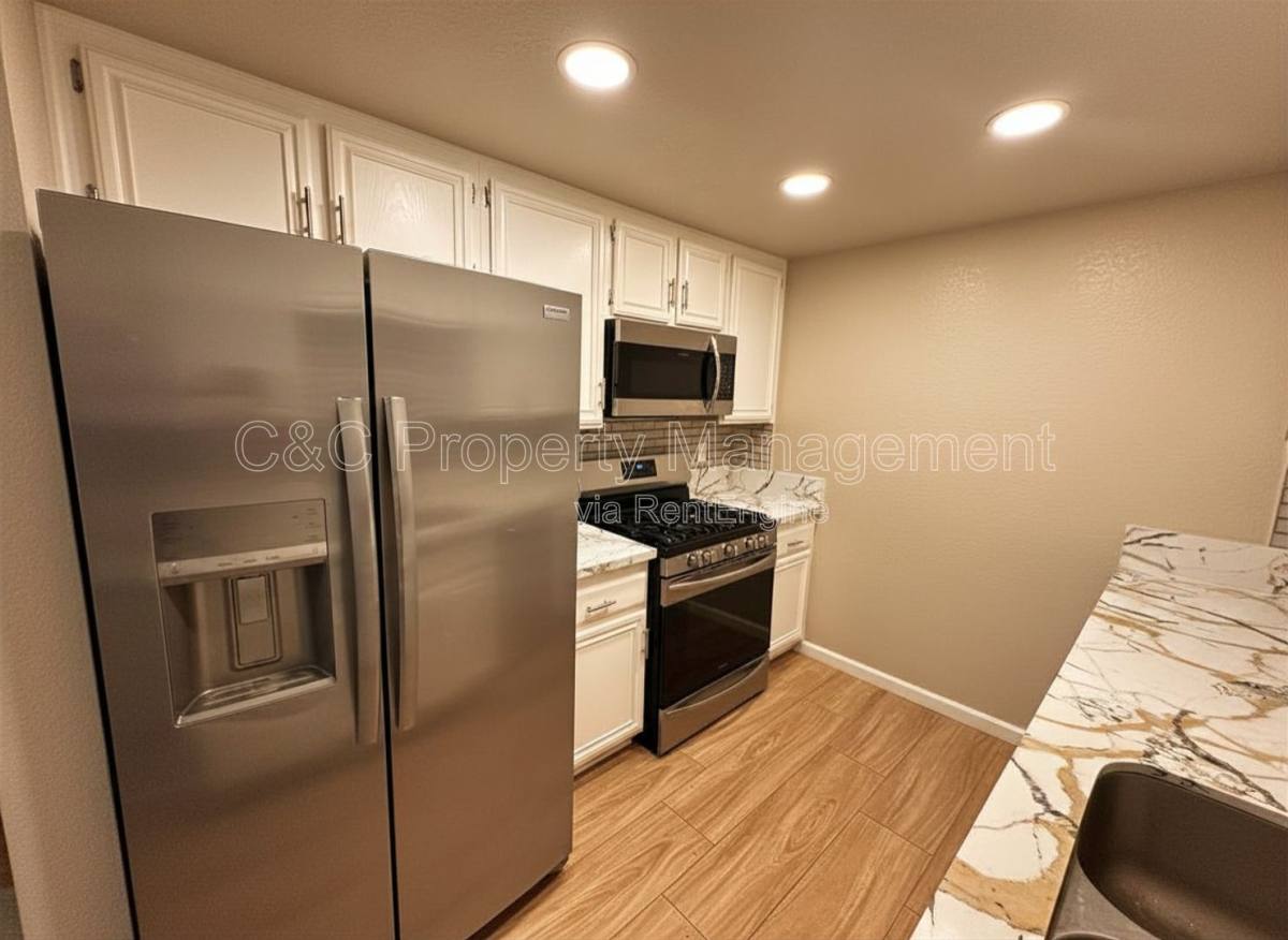 Condo for rent at 1380 W 48th St #116, San Bernardino, CA 92407
