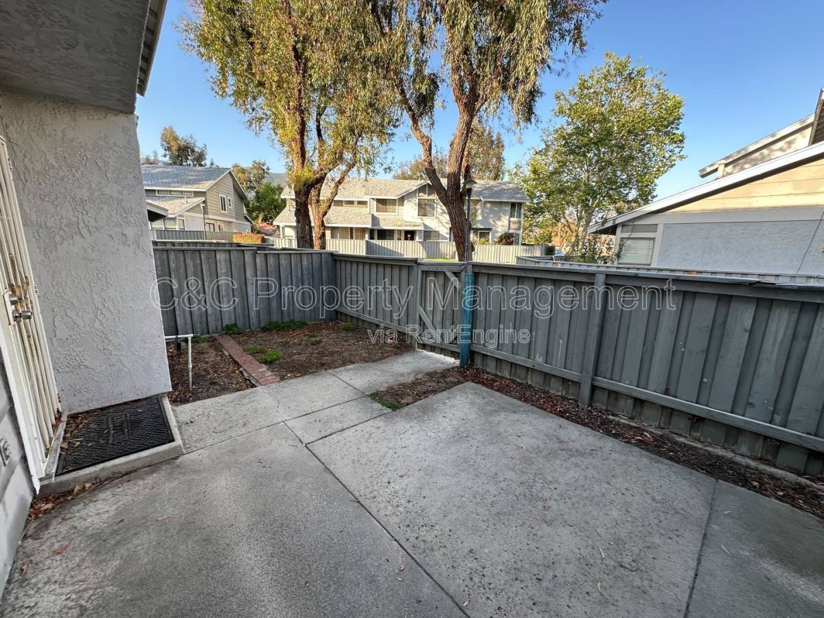 Condo for rent at 1380 W 48th St #116, San Bernardino, CA 92407