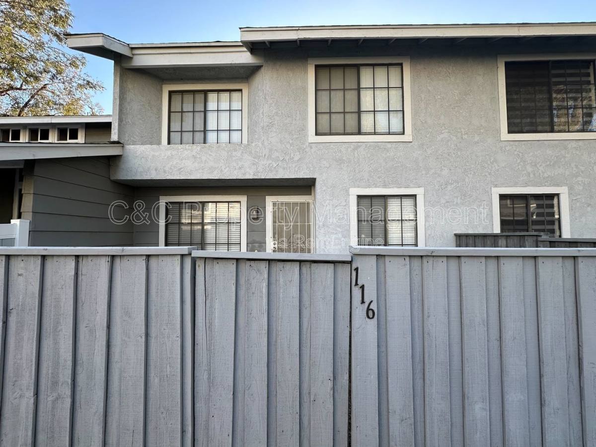 Condo for rent at 1380 W 48th St #116, San Bernardino, CA 92407