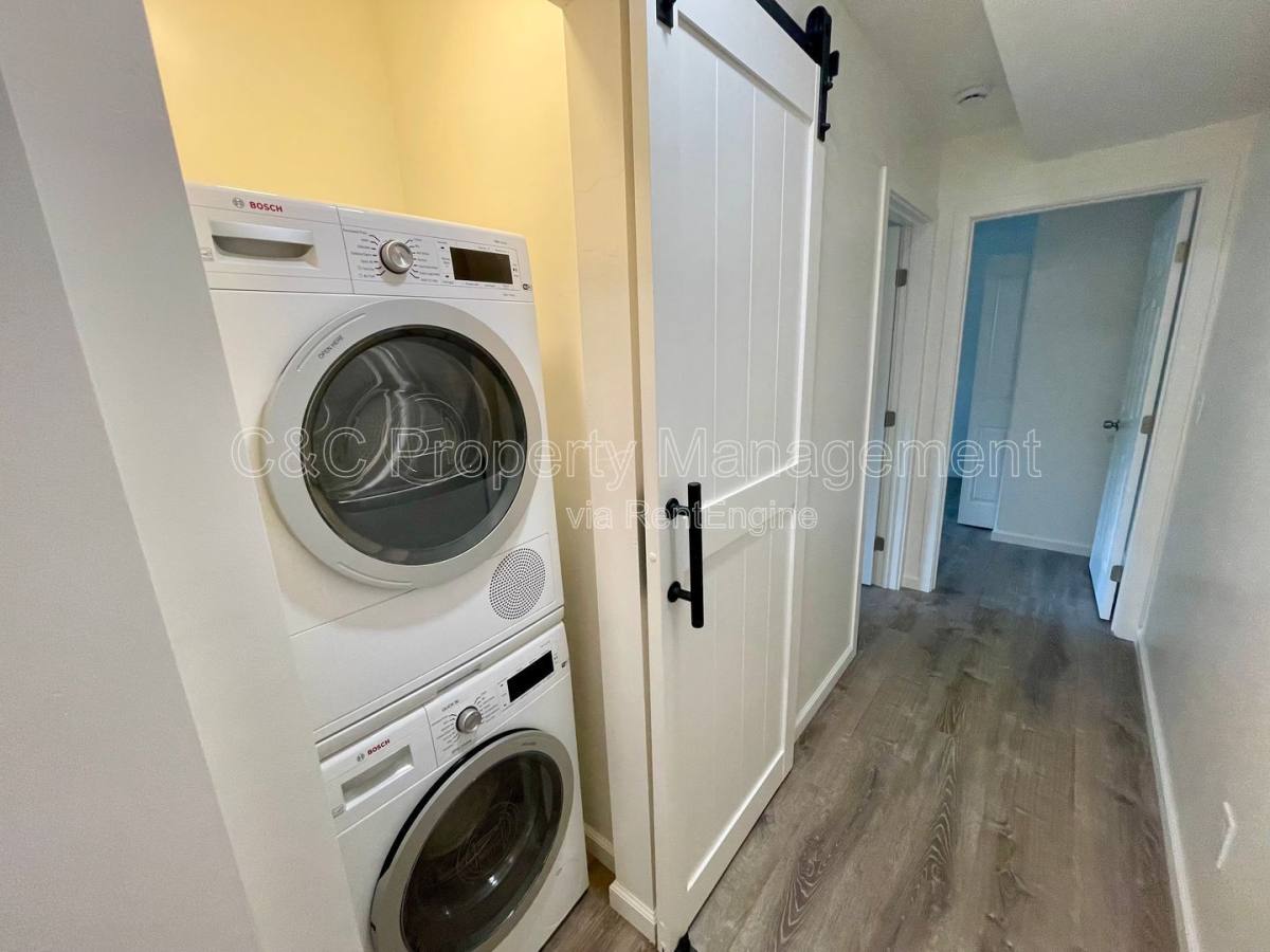Apartment for rent at 599 Irving Ave #4, Monterey, CA 93940