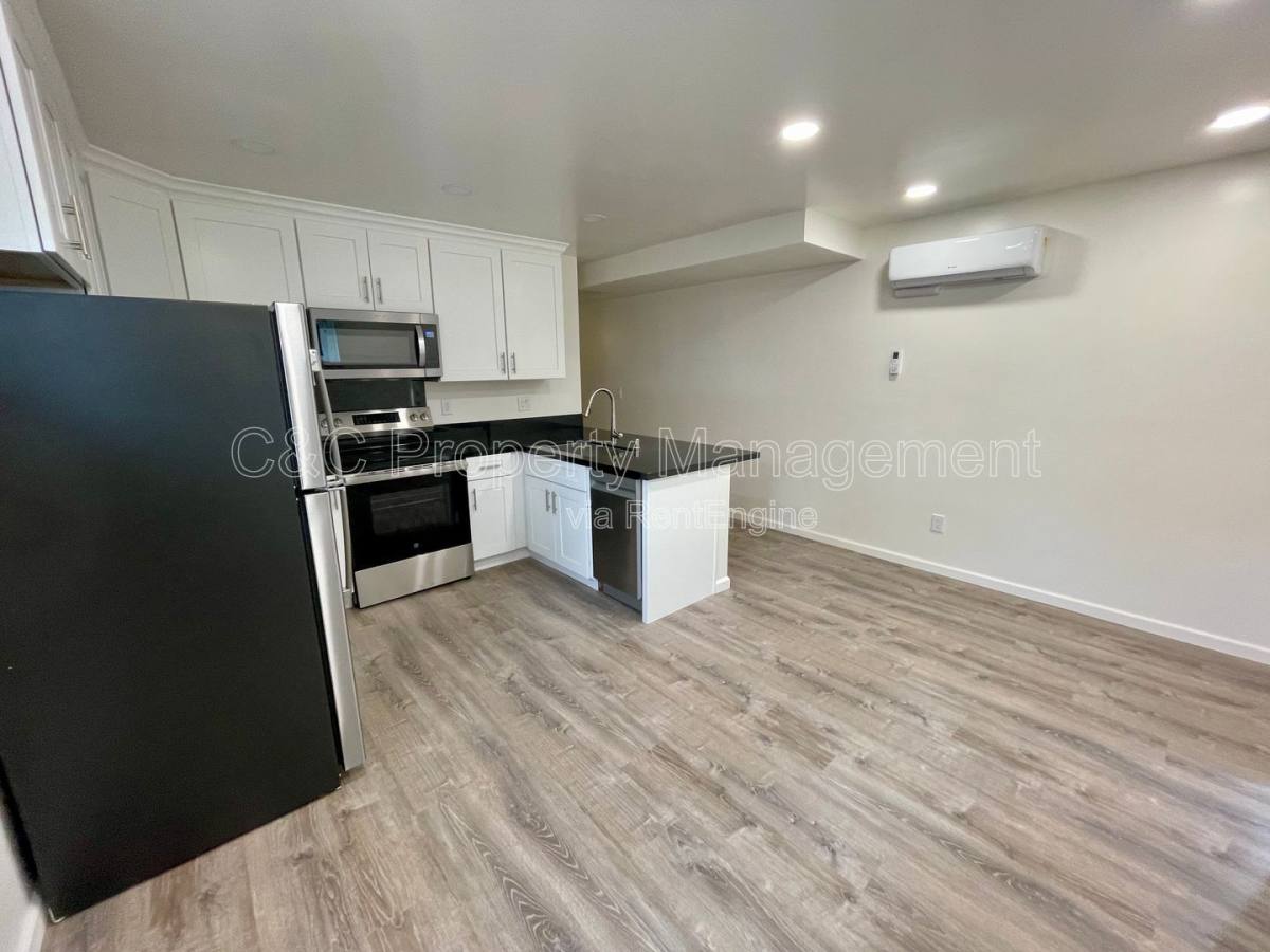Apartment for rent at 599 Irving Ave #4, Monterey, CA 93940