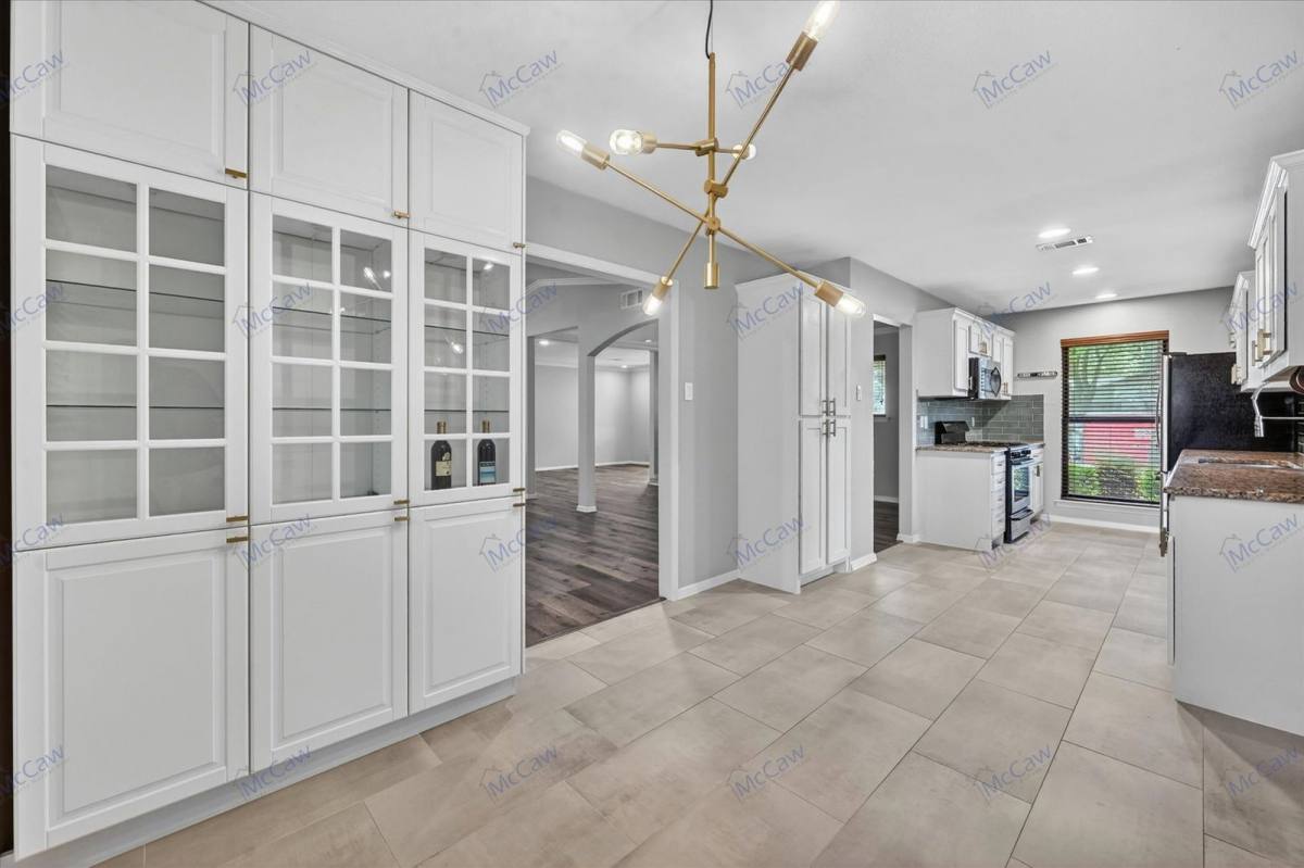 House for rent at 3827 Clubway Lane, Dallas, TX 75244