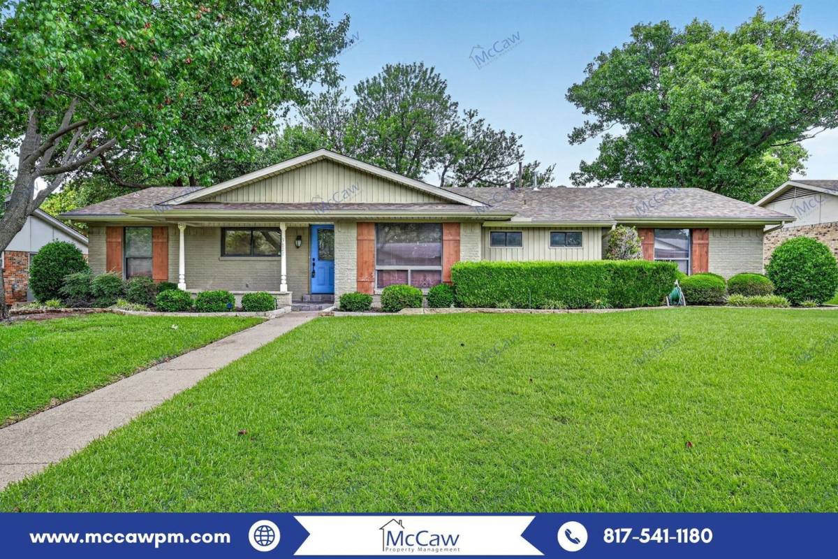 House for rent at 3827 Clubway Lane, Dallas, TX 75244