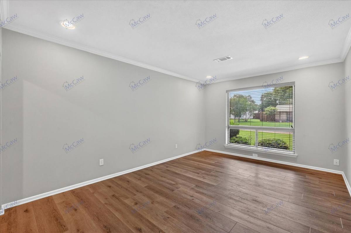 House for rent at 3827 Clubway Lane, Dallas, TX 75244