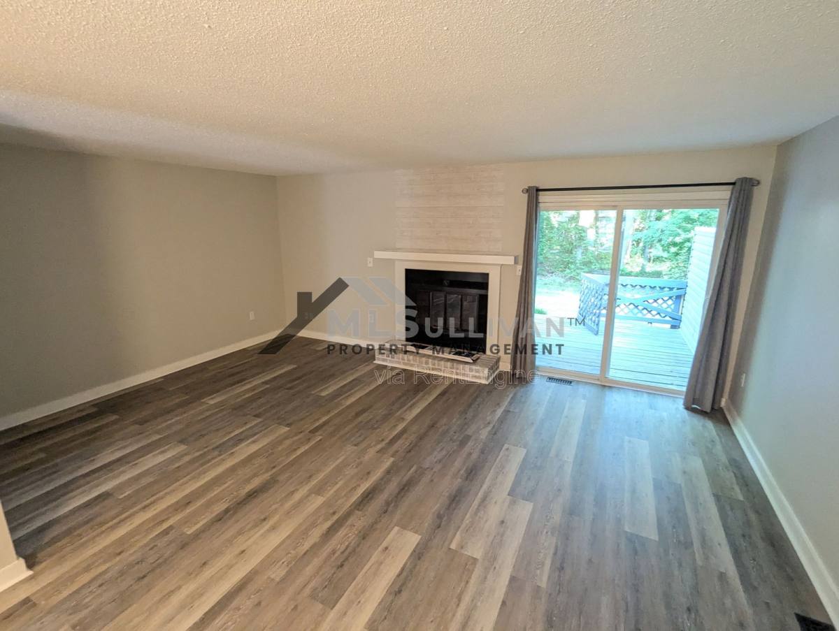 Apartment for rent at 4 Willow Bridge Dr #1, Durham, NC 27707