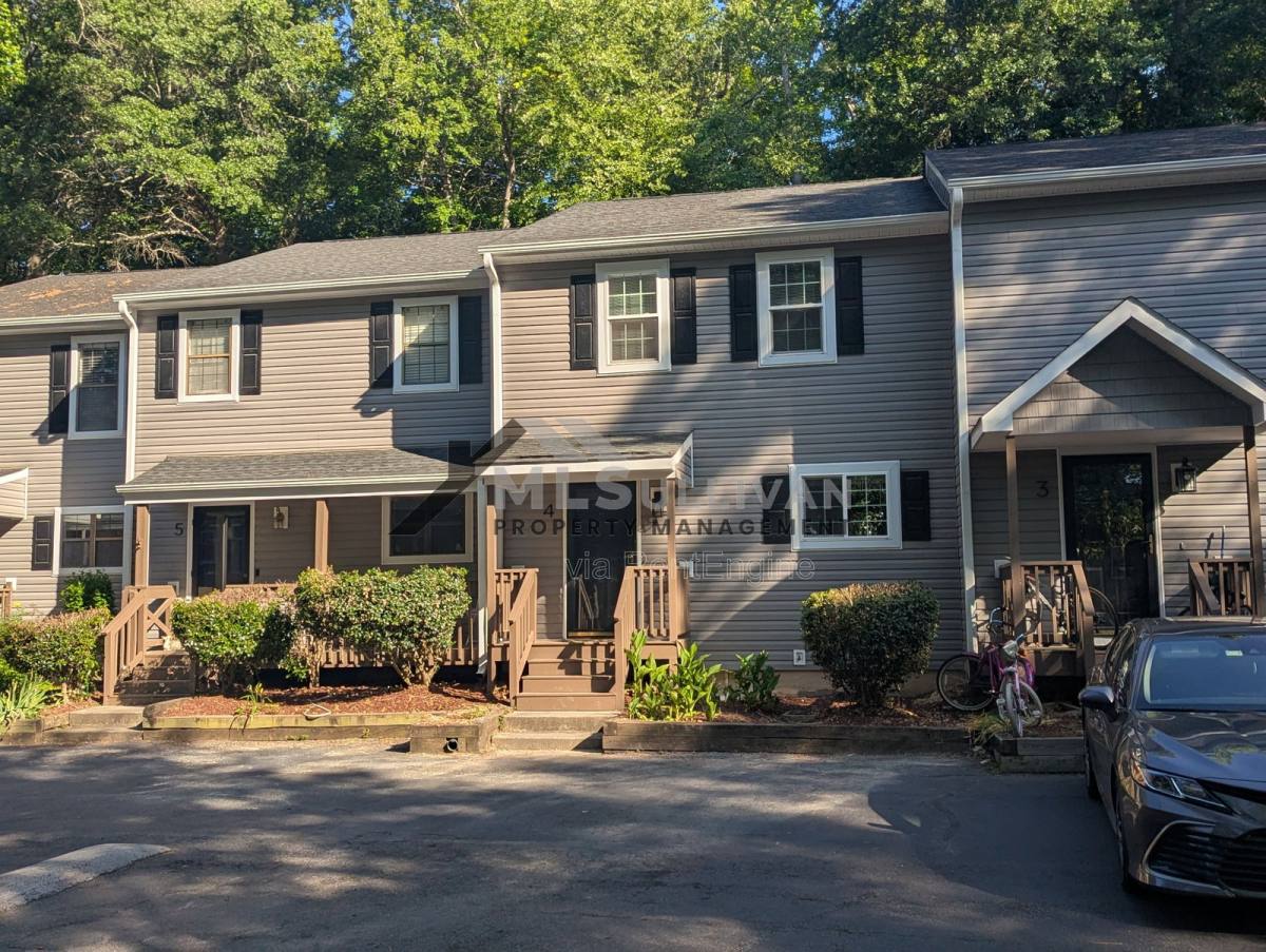 Apartment for rent at 4 Willow Bridge Dr #1, Durham, NC 27707