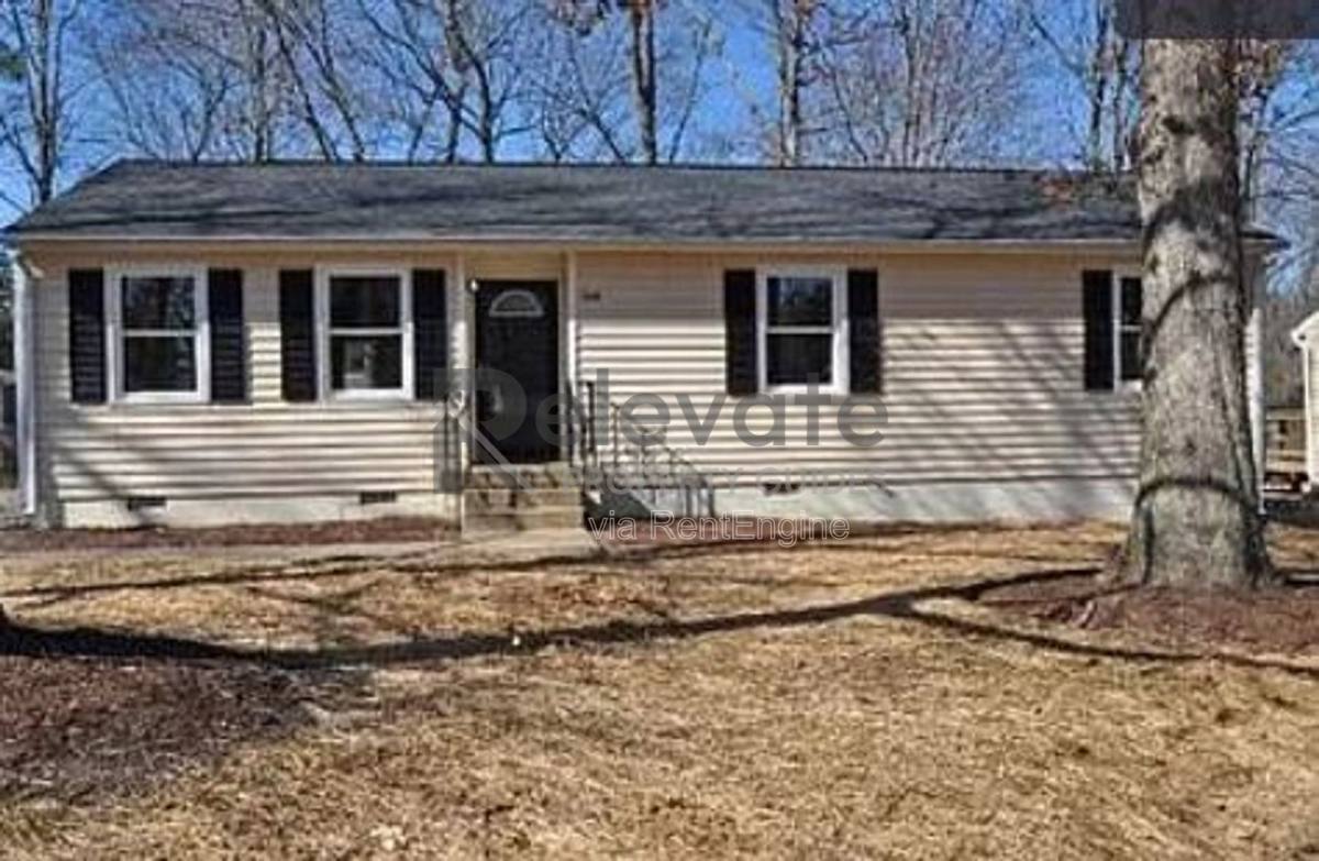 Apartment for rent at 5106 Chesswood Dr, Richmond, VA 23237