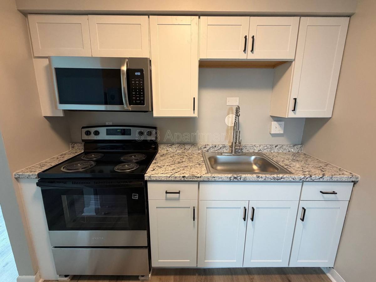 Apartment for rent at 5146 Carthage Ave #9, Cincinnati, OH 45212