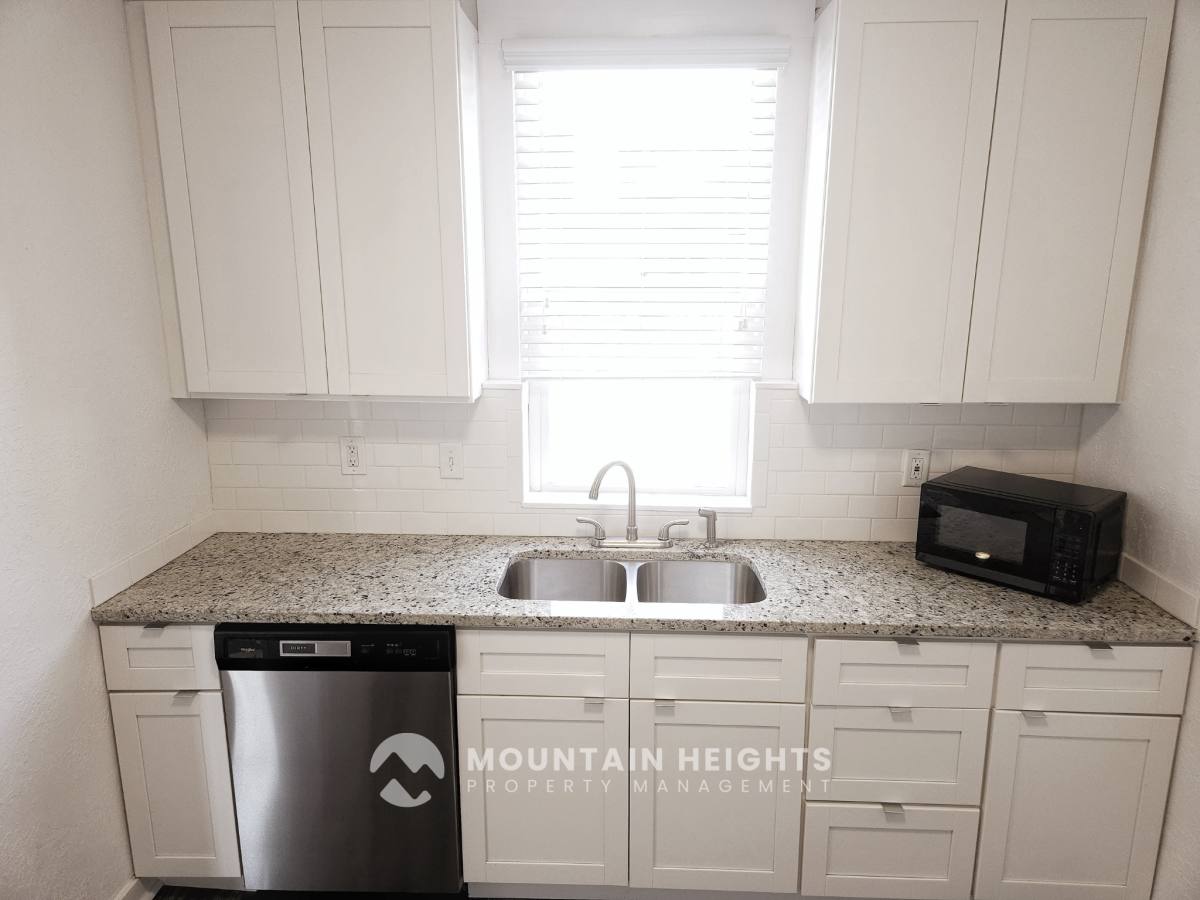 Apartment for rent at 1074 E Kensington Ave, Salt Lake City, UT 84105