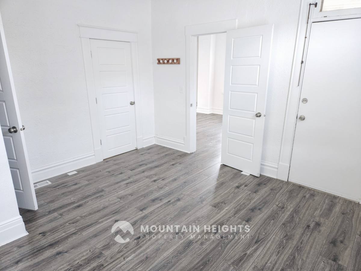 Apartment for rent at 1074 E Kensington Ave, Salt Lake City, UT 84105