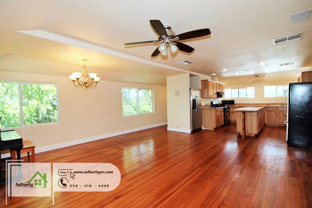 Apartment for rent at 2391 Placer St #C, Redding, CA 96001