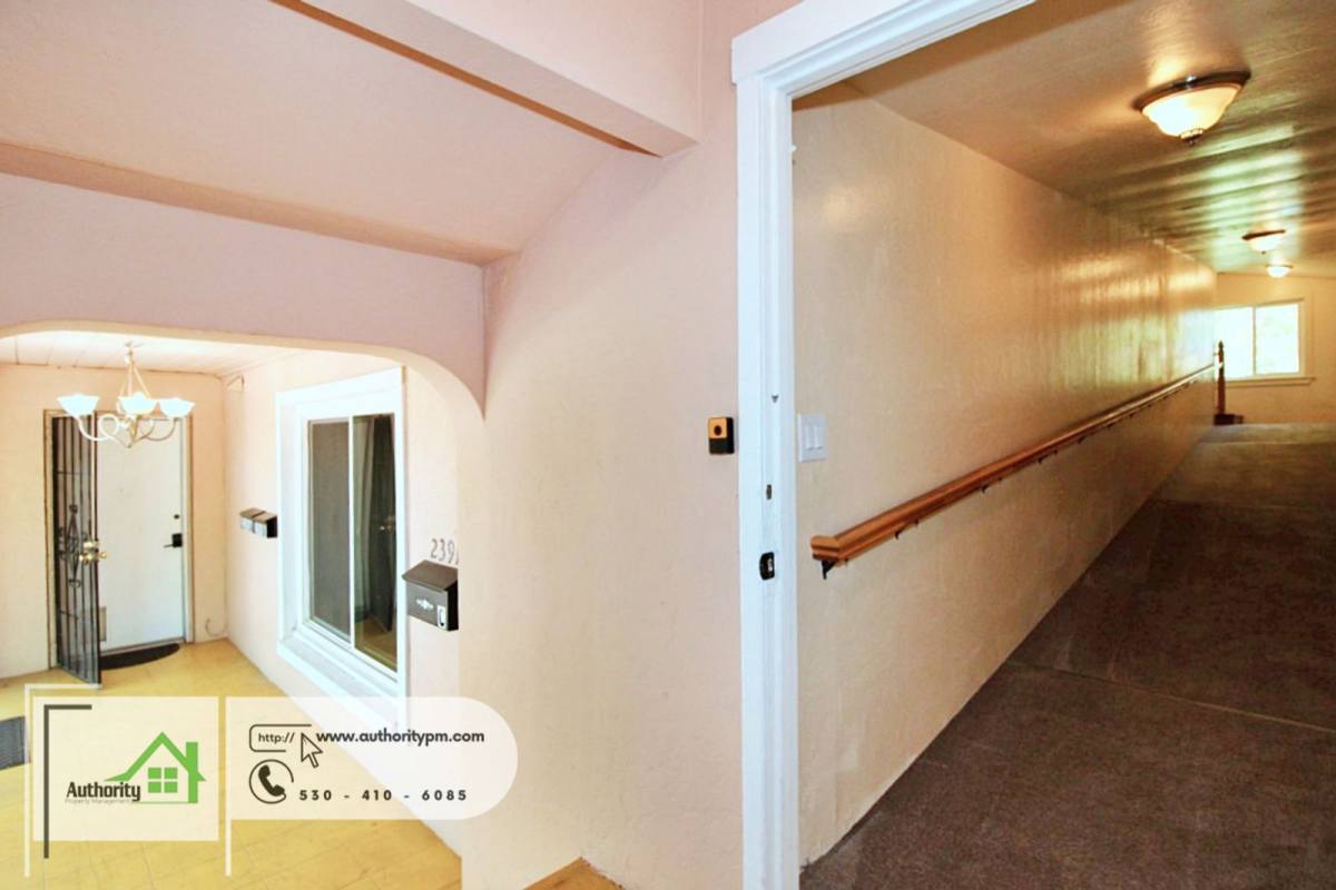 Apartment for rent at 2391 Placer St #C, Redding, CA 96001
