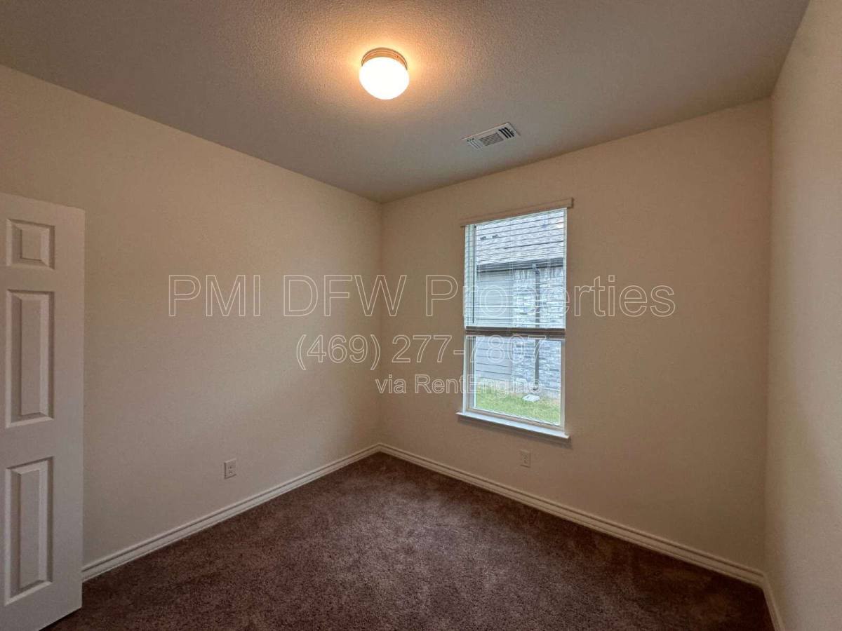 House for rent at 649 Saxony Dr, Princeton, TX 75407