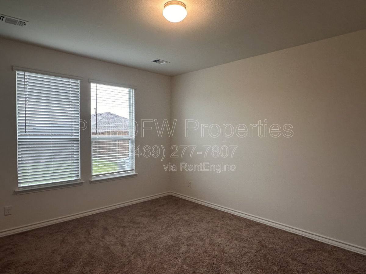 House for rent at 663 Saxony Dr, Princeton, TX 75407