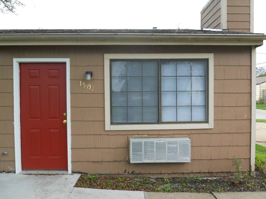 Apartment for rent at 1507 W 5th St, Lawrence, KS 66044