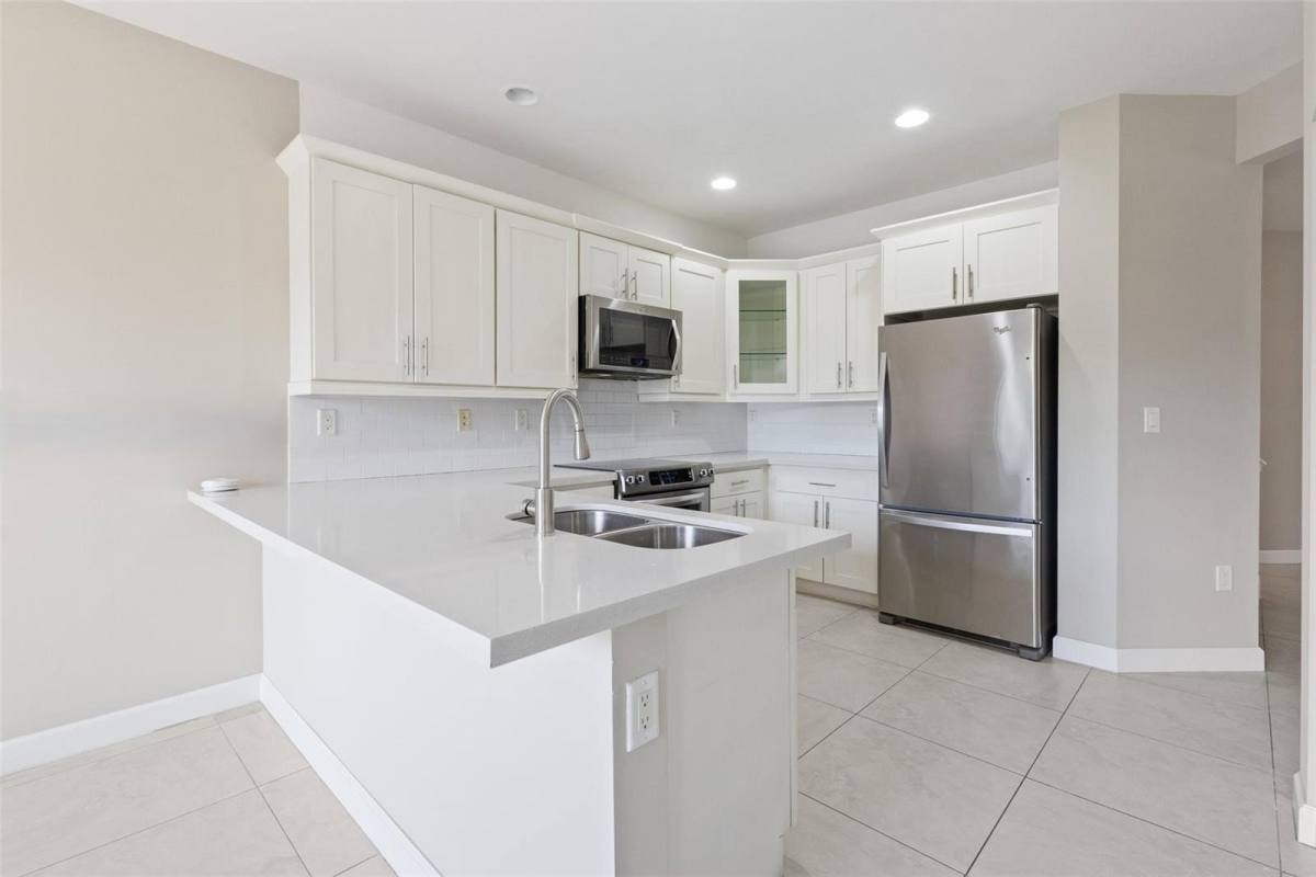 Townhouse for rent at 10429 NW 61st St, Miami, FL 33178