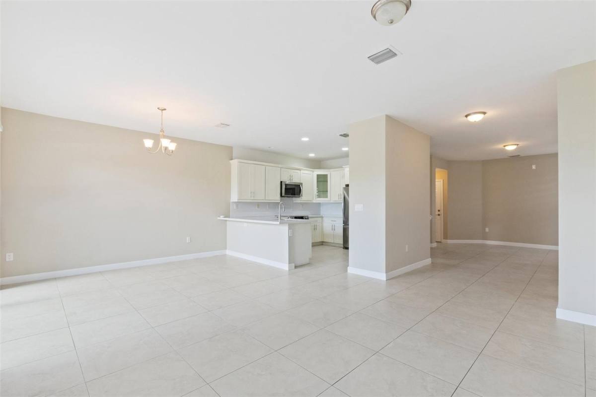 Townhouse for rent at 10429 NW 61st St, Miami, FL 33178
