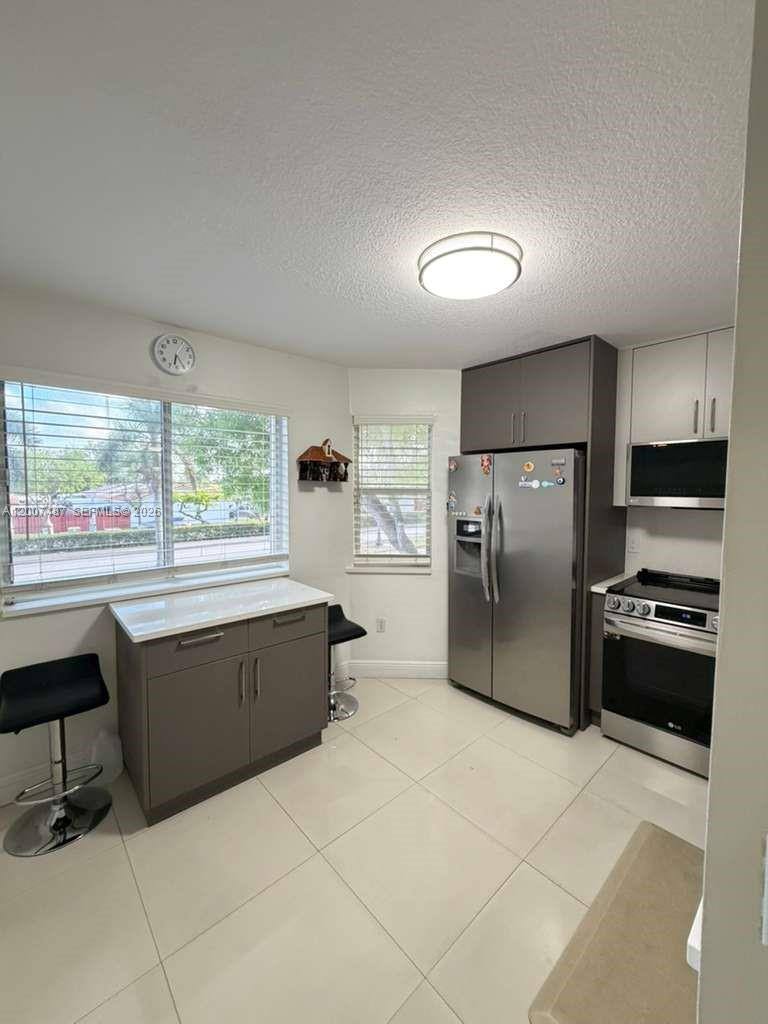 Apartment for rent at 7265 NW 173rd Dr #712-7, Hialeah, FL 33015