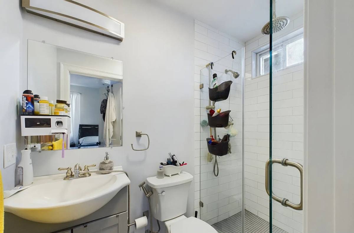 Apartment for rent at 54 Crescent Ave #1, Malden, MA 02148