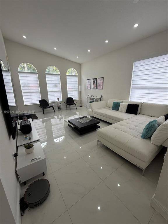 House for rent at 2330 SW 132nd Way, Hollywood, FL 33027