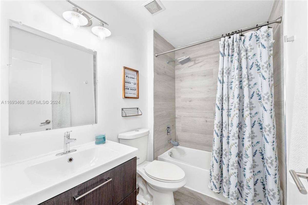 House for rent at 11380 SW 21st St, Hollywood, FL 33025