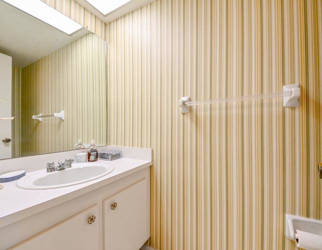 Apartment for rent at 425 30th Ave W #C308, Bradenton, FL 34205