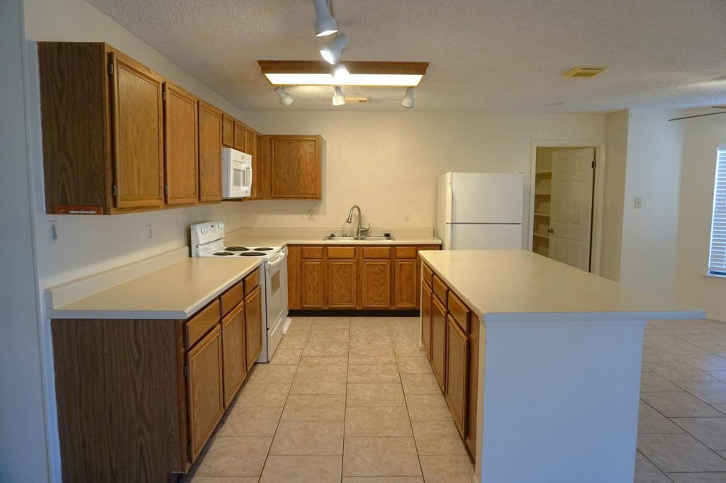 House for rent at 7515 Foss Meadows, San Antonio, TX 78244