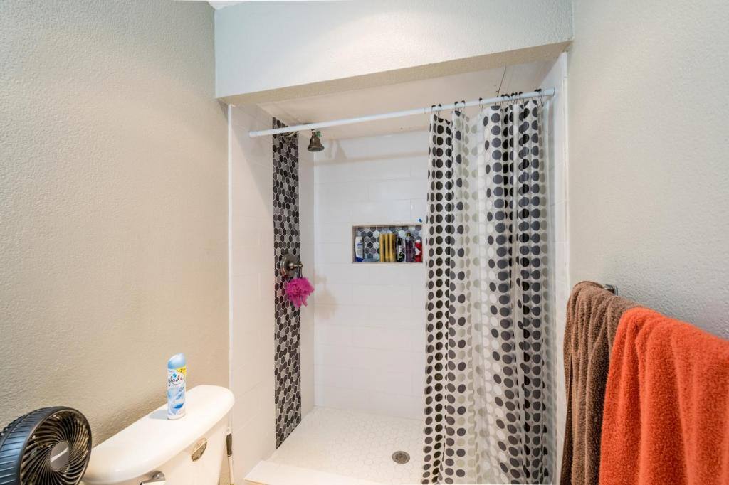 House for rent at 5101 Aztec Dr, The Colony, TX 75056