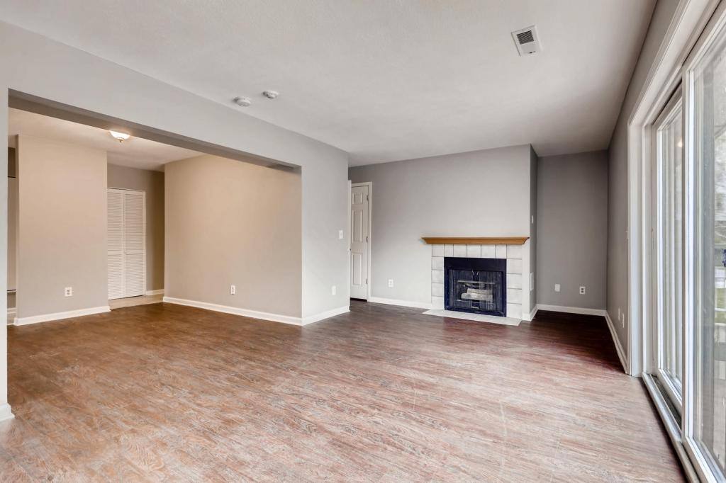 Apartment for rent at 6425 S Dayton St #107, Englewood, CO 80111