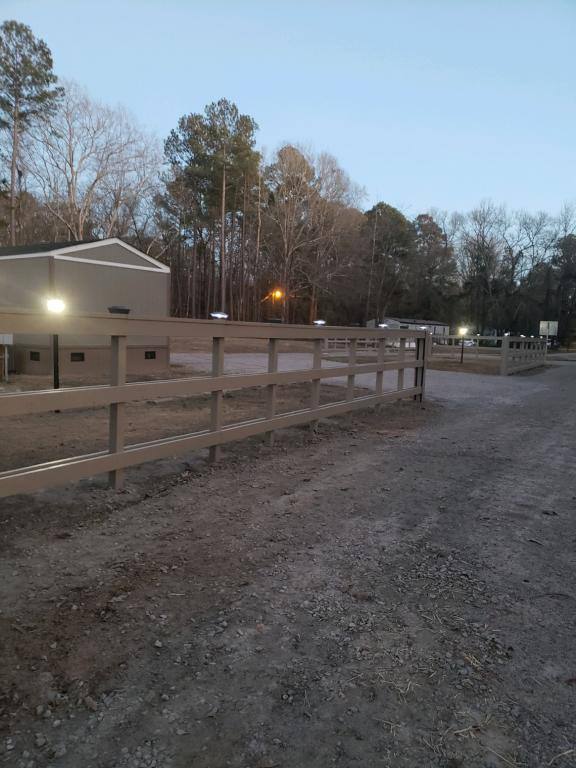 House for rent at 931 Ravenwood Dr, Sumter, SC 29154