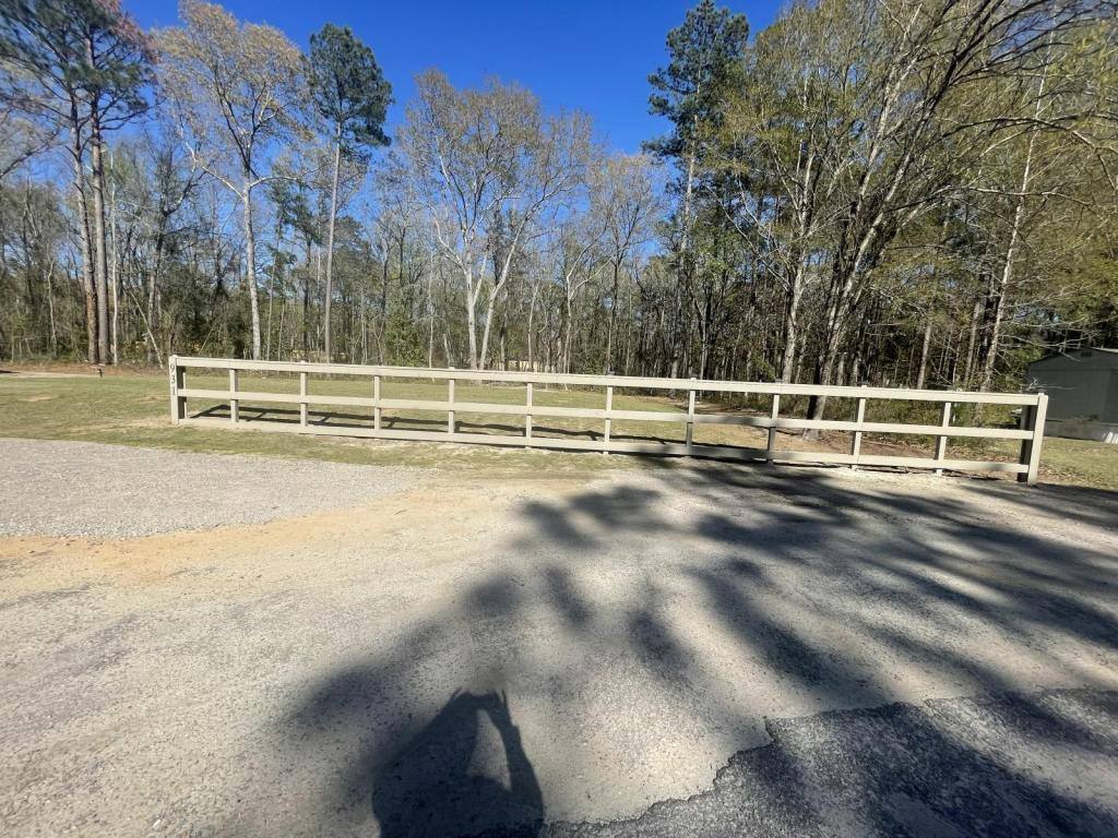 House for rent at 931 Ravenwood Dr, Sumter, SC 29154