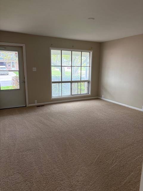 House for rent at 713 Essex Ave, Romeoville, IL 60446