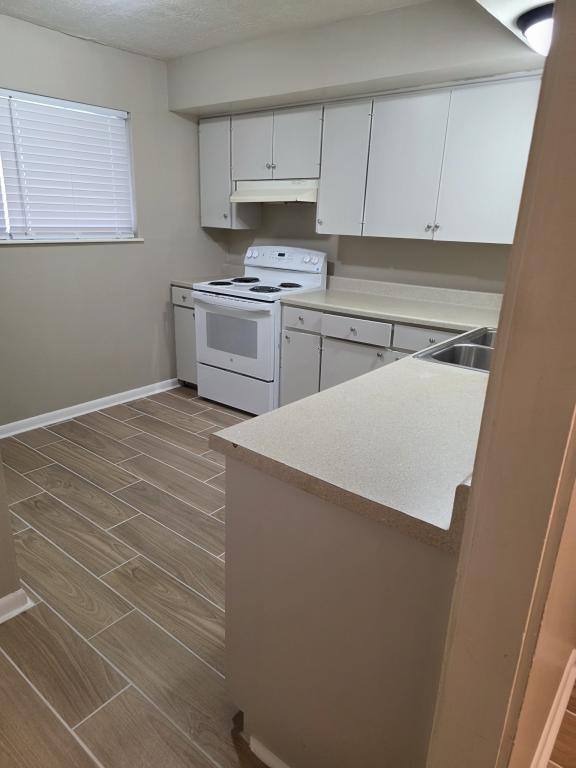Apartment for rent at 2345 Nall St, Port Neches, TX 77651