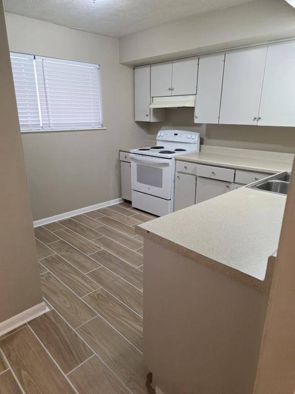 Apartment for rent at 2345 Nall St, Port Neches, TX 77651