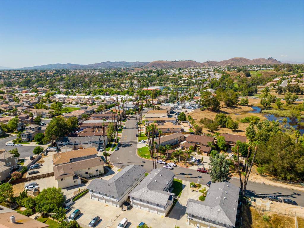Apartment for rent at 28611 Calle Del Lago #C, Murrieta, CA 92563