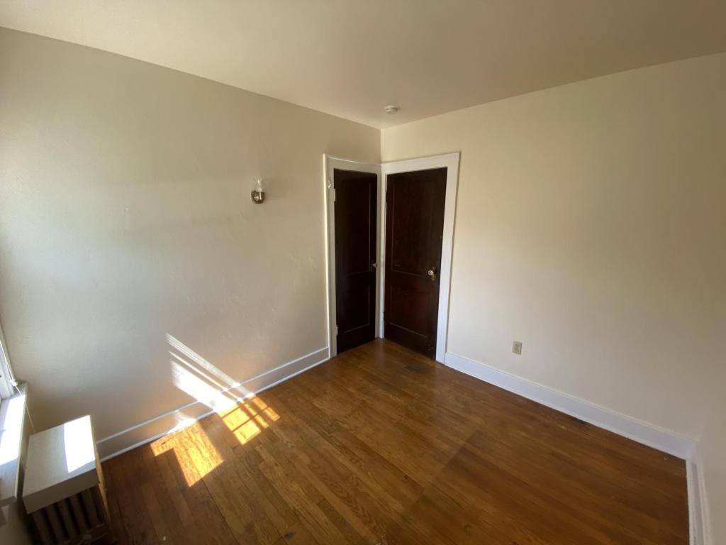 Apartment for rent at 136 Glen Ave #101, Schenectady, NY 12302